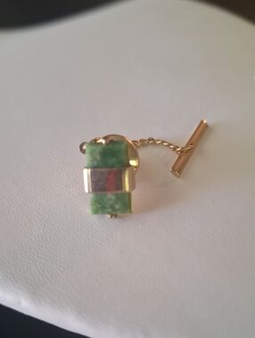 Vintage Jade Tie Tack